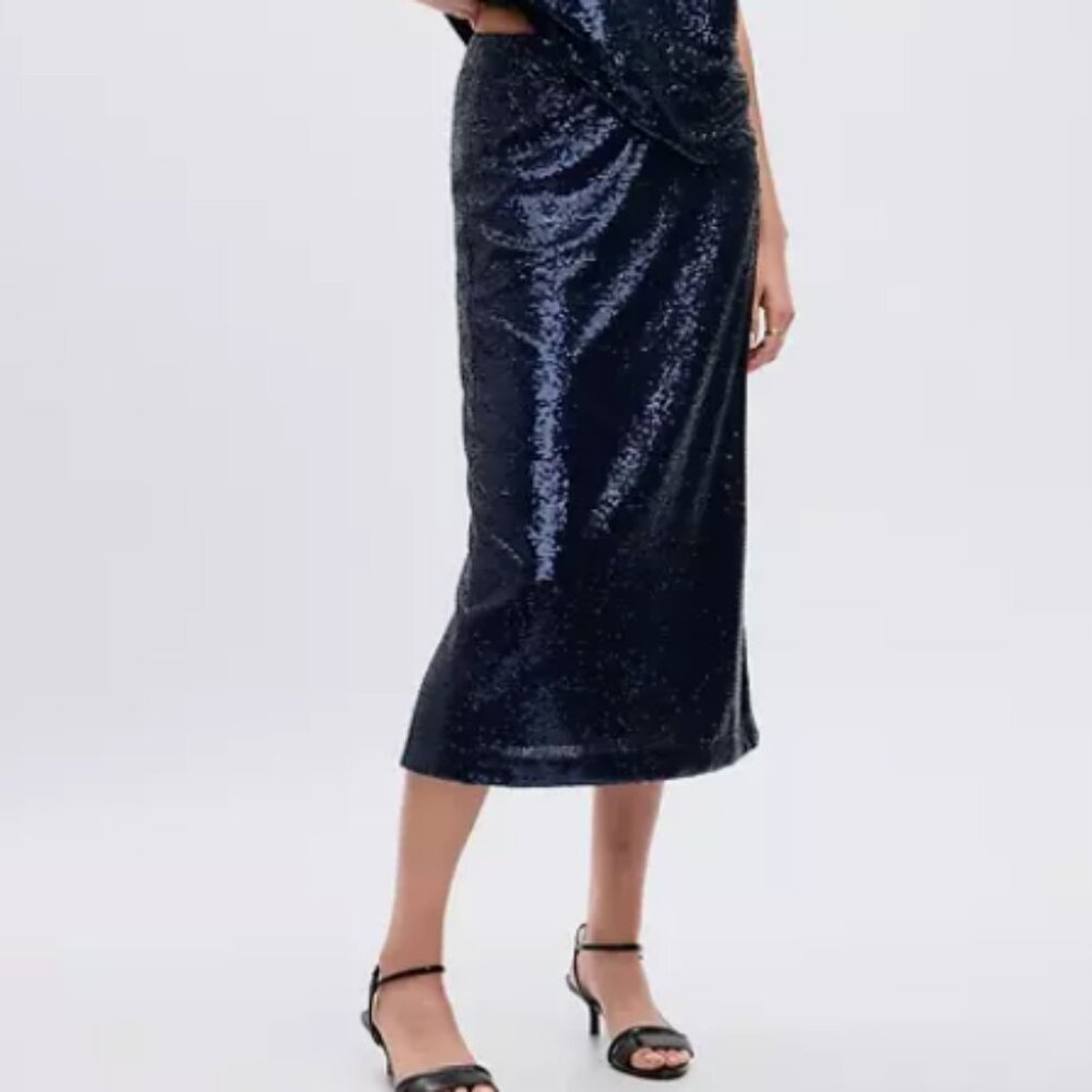 NWT, GAP Sequin Midi Pencil Skirt Women's Blue, Lined, Slit in back.
